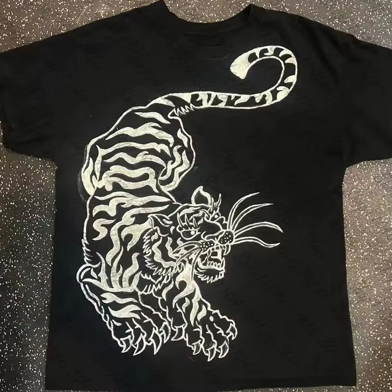 Baby Y2K Clothing - เสื้อผ้าสไตล์ Y2K เสื้อผ้าผู้หญิงแนวกรันจ์ เสื้อครอปท็อปผู้หญิง ลายเสือ เสื้อยืดครอปผู้หญิง