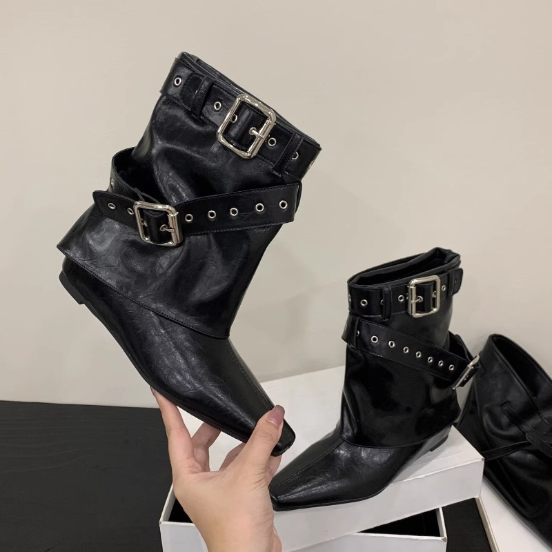 Soft Sole Booties - รองเท้าบูทส้นเตี้ยแบบมีสายรัดข้อเท้า แฟชั่นปี 2025 หัวแหลม ประดับหมุด พื้นนุ่ม