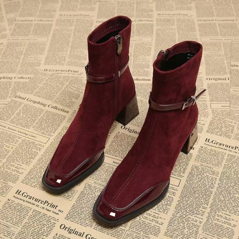 รองเท้าบูทหัวเหลี่ยมแบบมีสายรั - Soft Sole Booties บทวิจารณ์และราคา