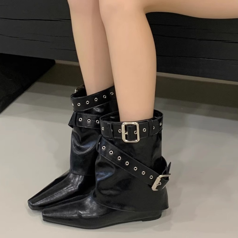 รองเท้าบูทส้นเตี้ยแบบมีสายรัดข - Soft Sole Booties บทวิจารณ์และราคา